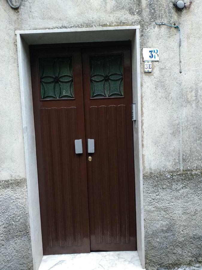 Casa Donna Franca Lägenhet Castiglione De Sicilia Exteriör bild