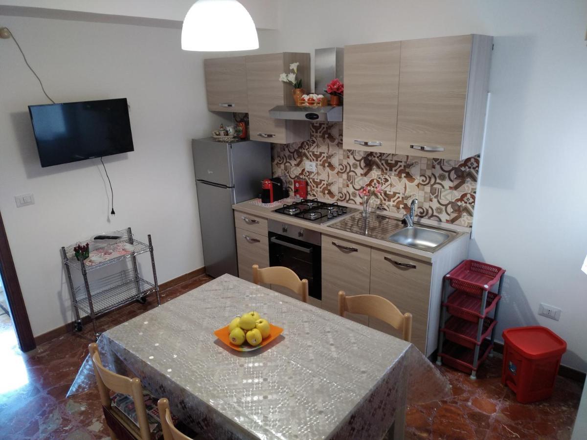 Casa Donna Franca Lägenhet Castiglione De Sicilia Exteriör bild