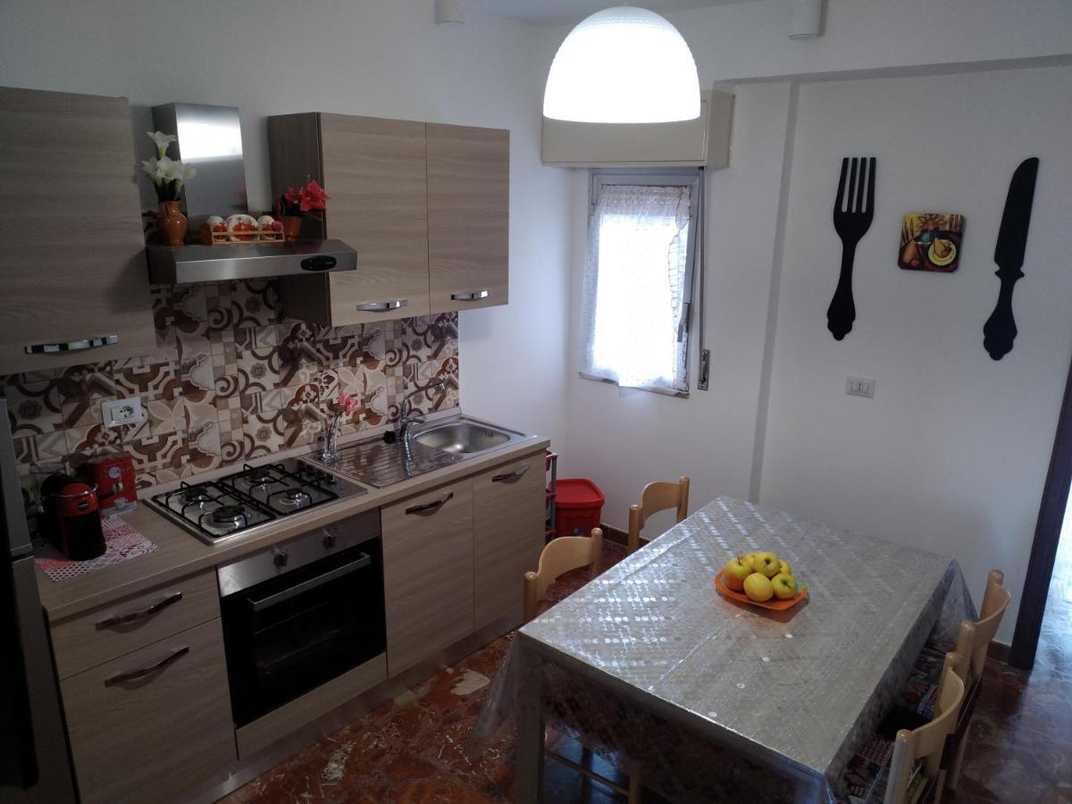 Casa Donna Franca Lägenhet Castiglione De Sicilia Exteriör bild